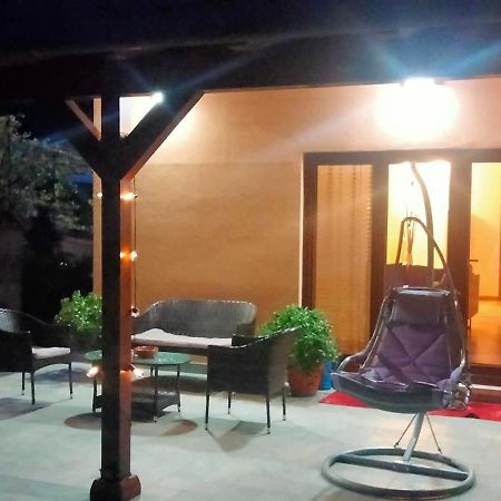 B&B La Casa Di Giuliana Cermignano Экстерьер фото