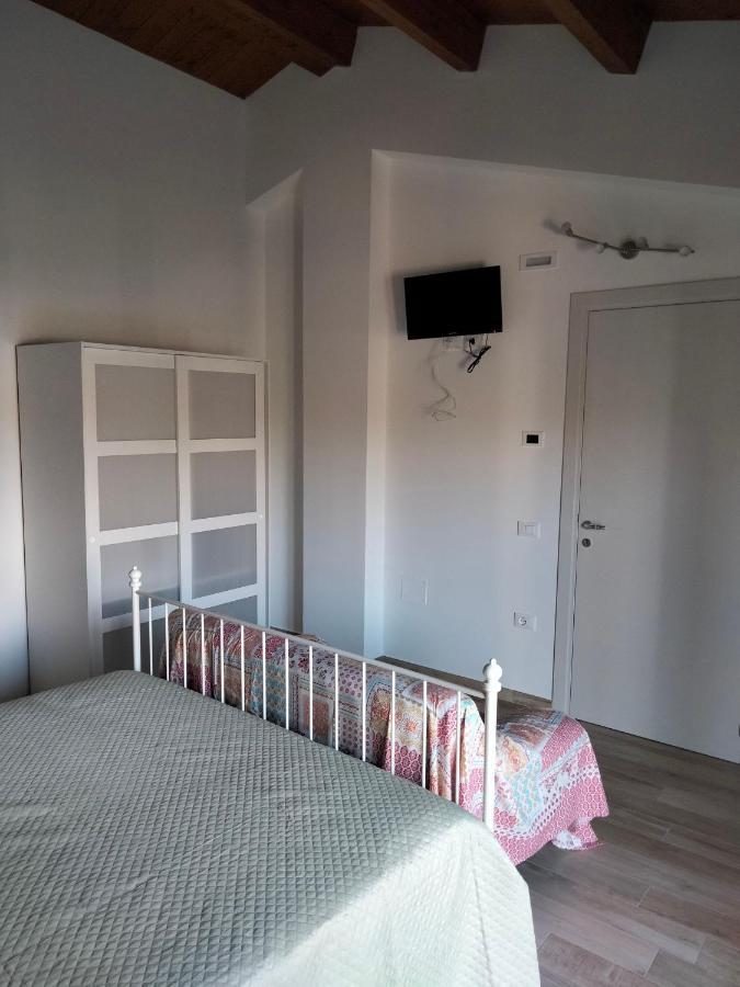 B&B La Casa Di Giuliana Cermignano Экстерьер фото